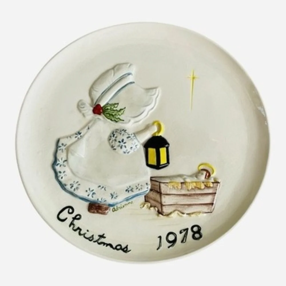 Byron Molds 1978 Christmas Collector Plate Berta Hummel Angel Manger Adrienne VG